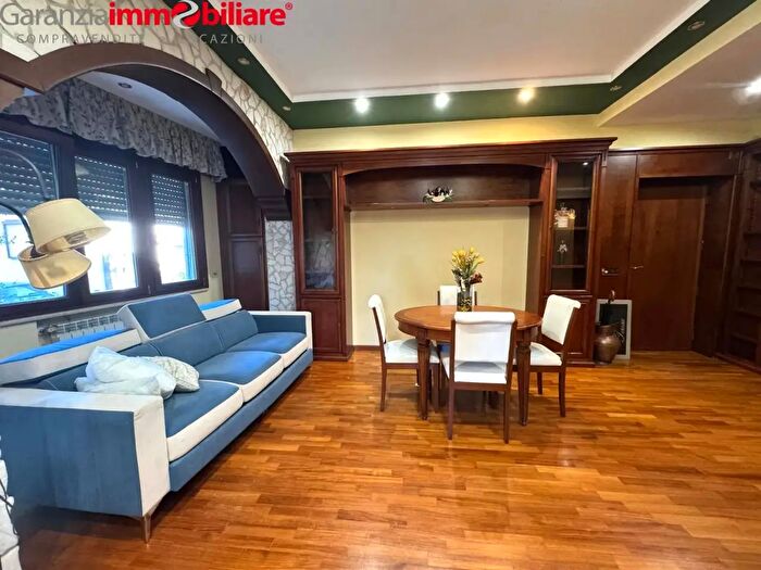 Appartamento bilocale in vendita in Calata Capodichino, Napoli