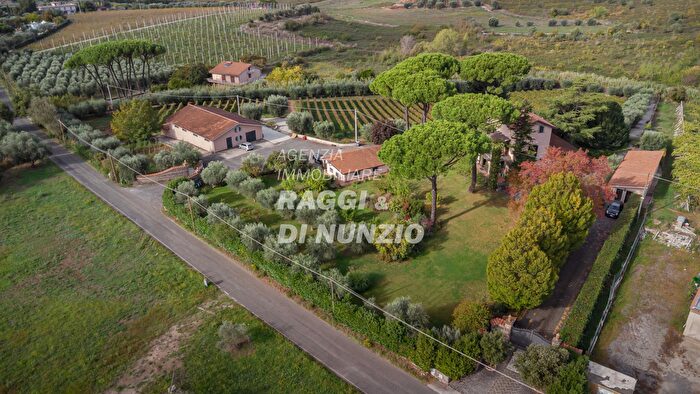 Casa in vendita in Via Passo della Corte, Lanuvio