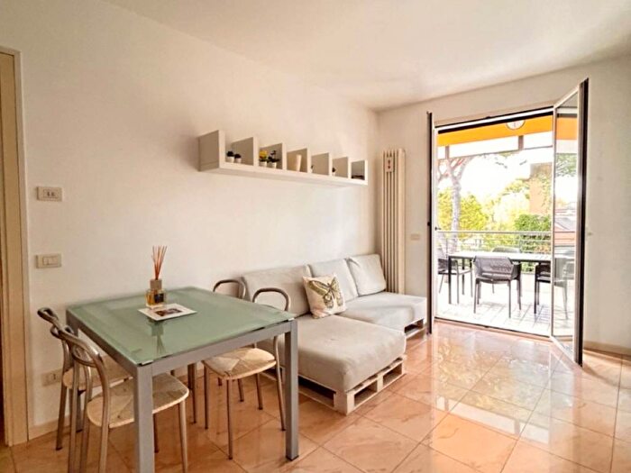 Appartamento trilocale in affitto in Viale Damiano Chiesa, Abissinia, Riccione