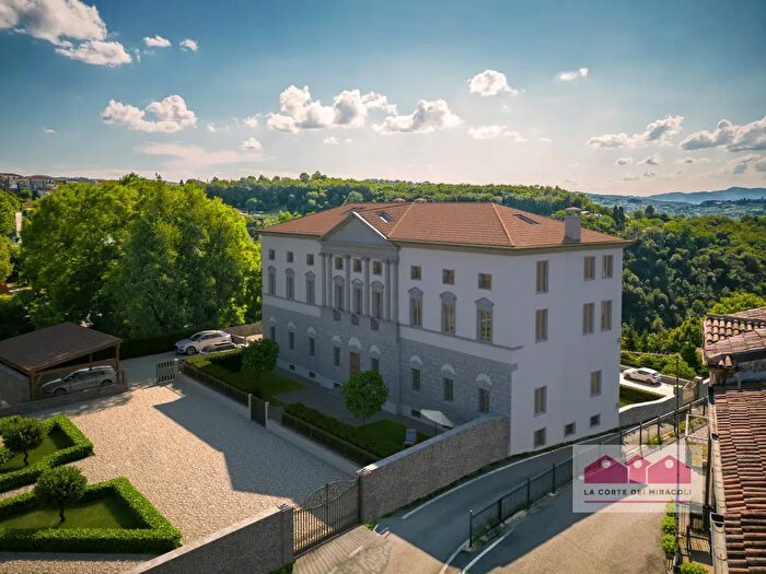 Appartamento in vendita in Via Umberto I, Arcugnano