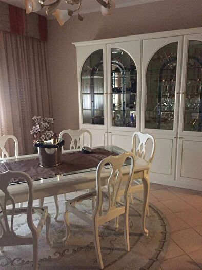 Casa con 5 locali in vendita in Monsummano Terme, Pieve A Nievole