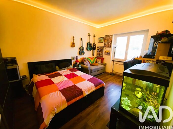 Appartamento trilocale in vendita in Via Marcello Bonacchi, Genova