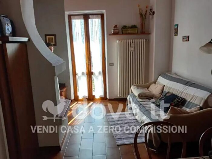 Appartamento trilocale in vendita in Via dei Passera, Luino