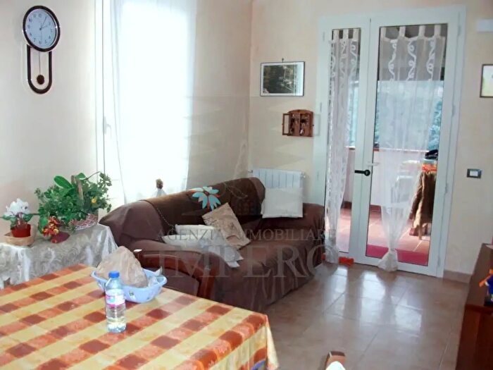 Casa trilocale in vendita in Via Tremola, Ventimiglia