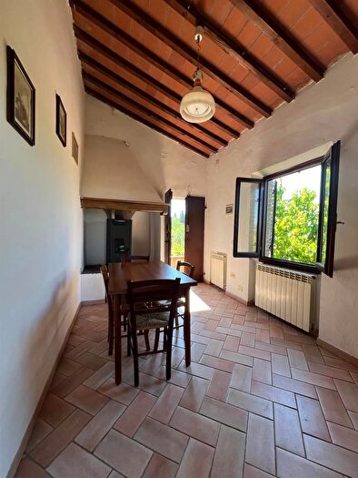 Appartamento trilocale in affitto in Via II Giugno a Certaldo Firenze, Certaldo