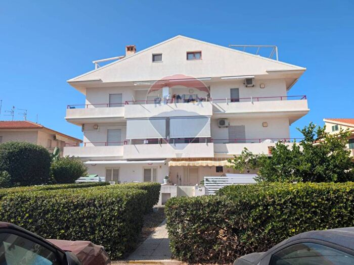 Appartamento bilocale in affitto in VIA SALVATORE OTTAVIANO, Santa Barbara Gesuiti, Ragusa