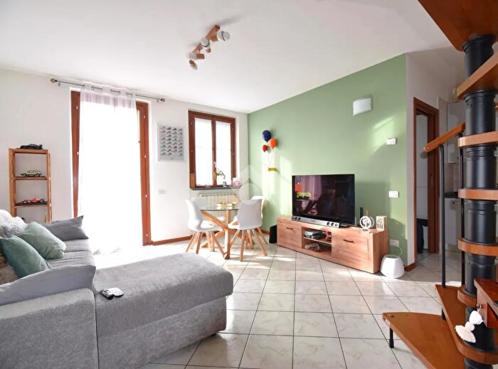 Appartamento monolocale in vendita in Via Rugacesio, Pioltello