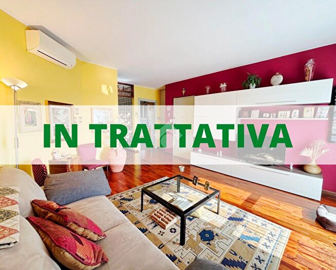 Appartamento trilocale in vendita in Via dellAsilo, Lissone