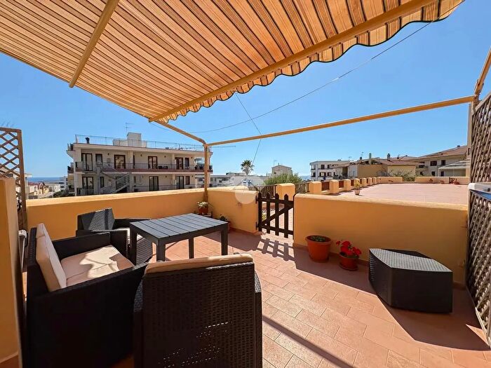 Appartamento bilocale in vendita in Via Nulauro, Alghero