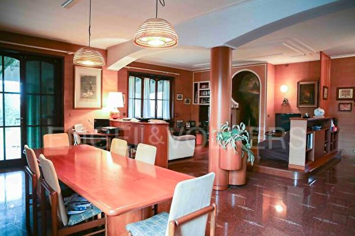 Casa con 6 locali in vendita in Via Alessandro Manzoni, Boffalora Sopra Ticino