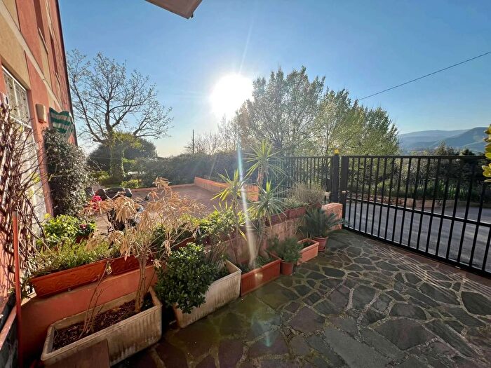 Appartamento trilocale in vendita in Salita al Forte della Crocetta Genova, Genova