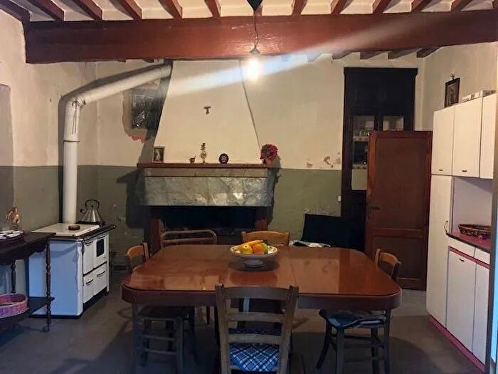 Casa con 8 locali in vendita in San Giustino Provincia di Perugia, Citta Di Castello