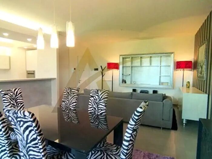 Appartamento trilocale in vendita in Cisterna Di Latina