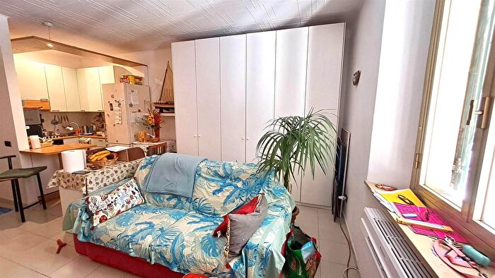 Appartamento trilocale in vendita in Ancona