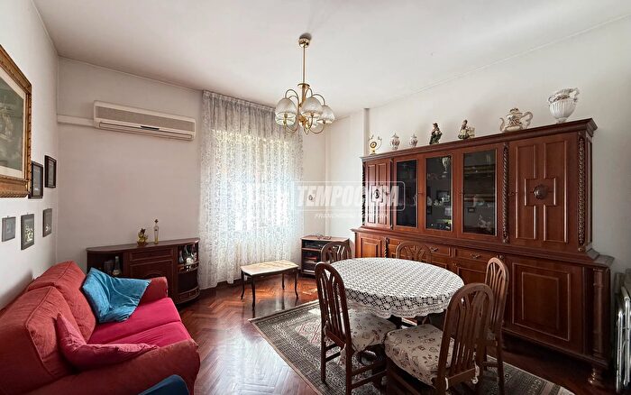 Appartamento bilocale in vendita in Via Mincio, Rozzano