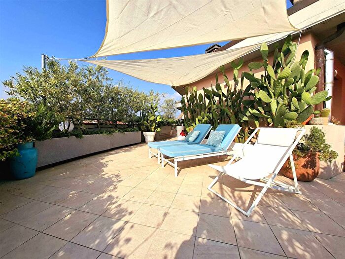 Appartamento quadrilocale in vendita in Capraia E Limite