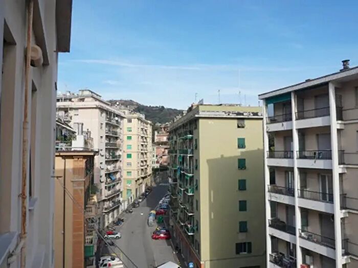 Appartamento bilocale in vendita in Corso Luigi Andrea Martinetti, Genova