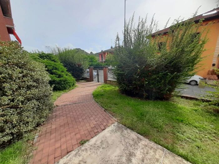 Appartamento quadrilocale in vendita in Zona Nuova Costa, Ovada