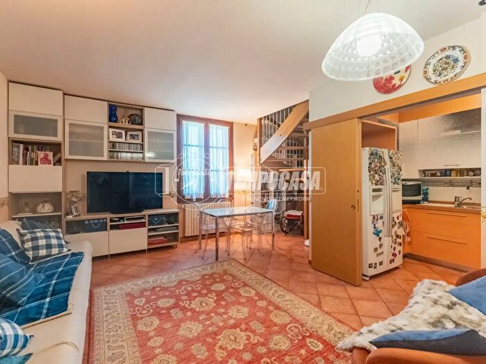 Appartamento quadrilocale in vendita in Via Milano, Cusago