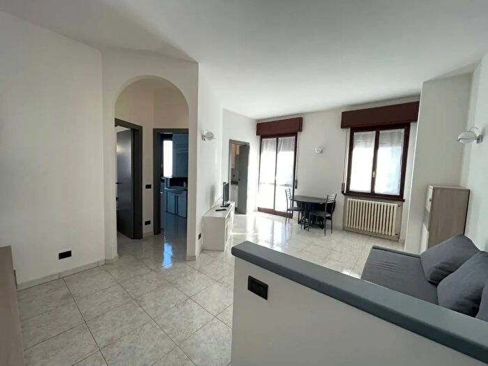 Appartamento bilocale in affitto in Via Sentati, Cologno Monzese