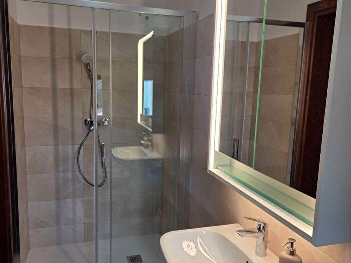 Casa quadrilocale in affitto in Via Sabbioni, Guizza, Padova