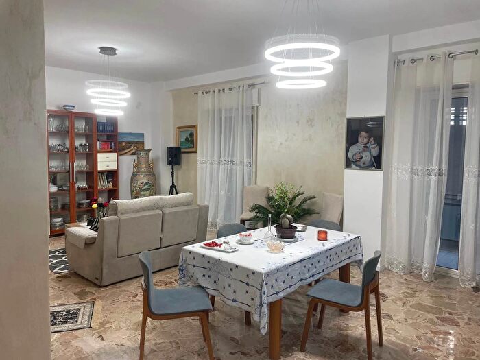 Appartamento quadrilocale in vendita in Siracusa