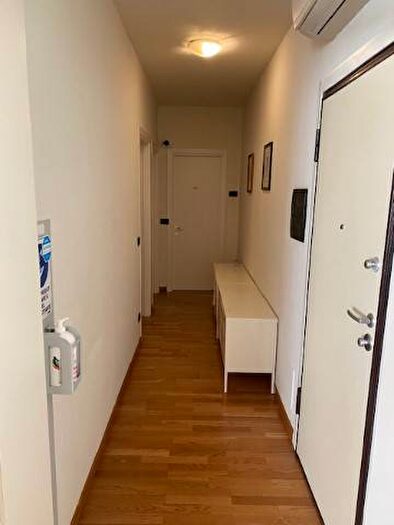 Appartamento trilocale in affitto in Piazzale Bartolomeo Burchiellati, Piazza del Grano Burchiellati, Treviso