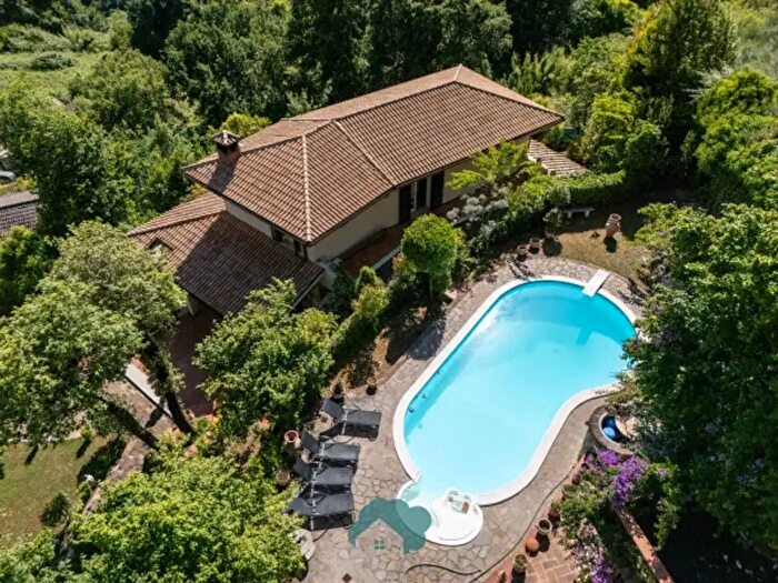 Casa con 6 locali in vendita in Via Selva di Sopra, Olevano Romano