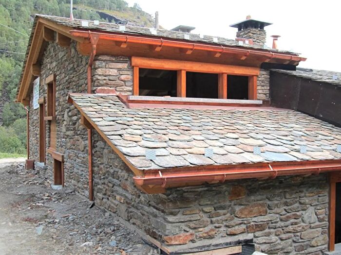 Casa in vendita in Chiesa In Valmalenco