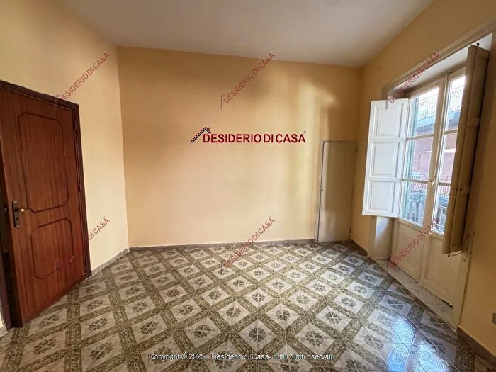 Appartamento bilocale in vendita in Via S Martino Palermo Pa Italia, Palermo
