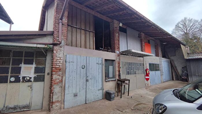 Casa bilocale in vendita in Via San Francesco dAssisi Arluno, Arluno