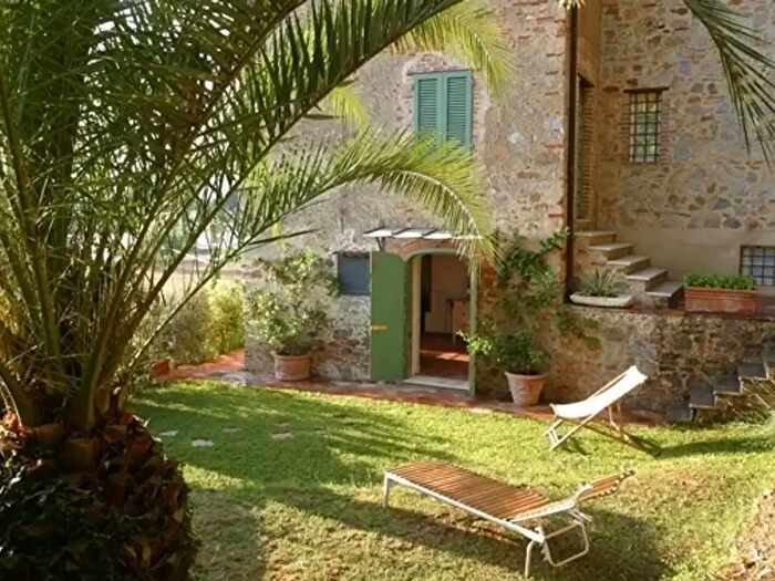 Casa trilocale in affitto in Camaiore