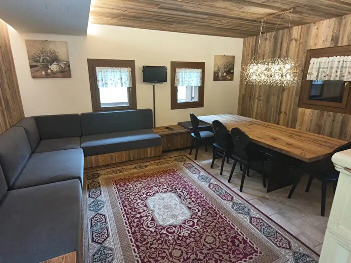 Casa quadrilocale in vendita in Via Soch, Santo Stefano Di Cadore
