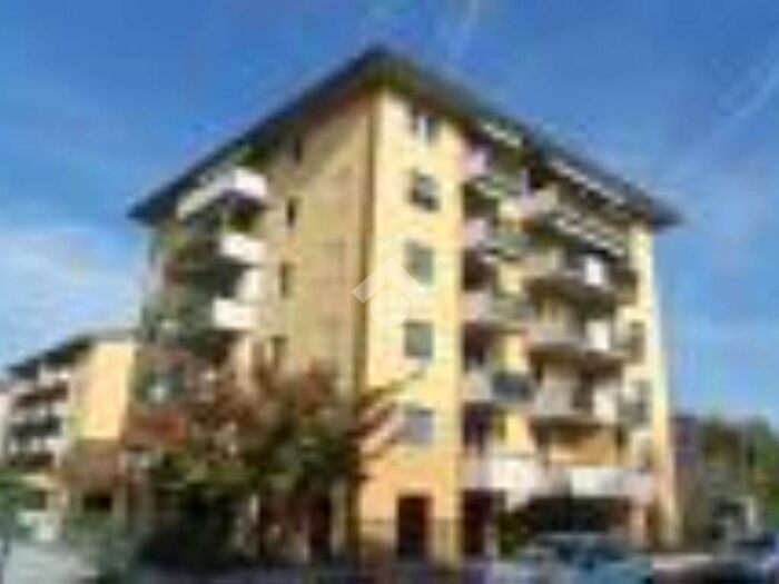 Appartamento bilocale in affitto in Via romagna, Borgo Roma, Verona