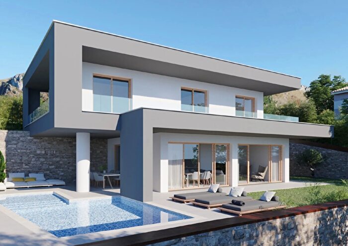 Casa in vendita in Via Ronchi, Marone