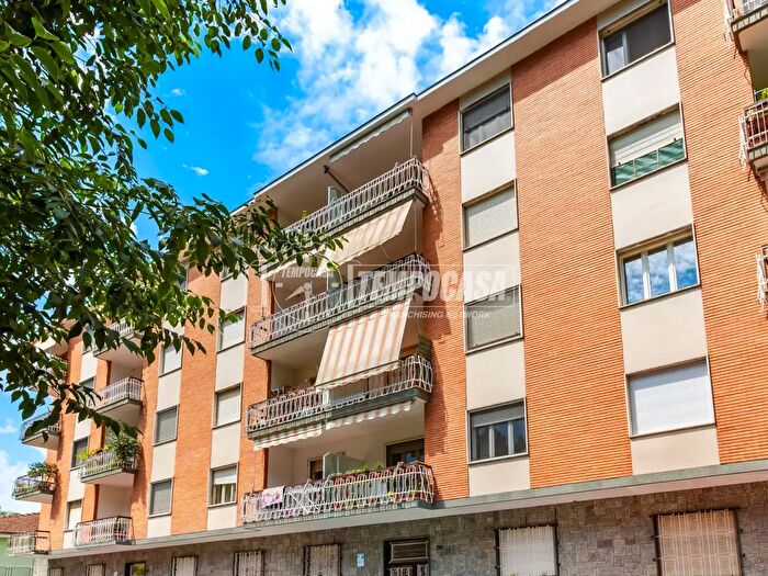 Appartamento trilocale in vendita in Via IV Novembre, San Mauro Torinese