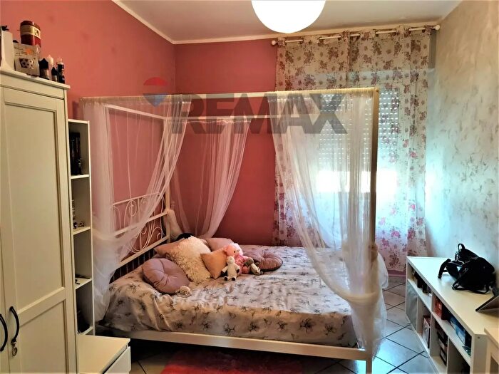 Appartamento con 5 locali in vendita in Via Francesco Durante, Catania