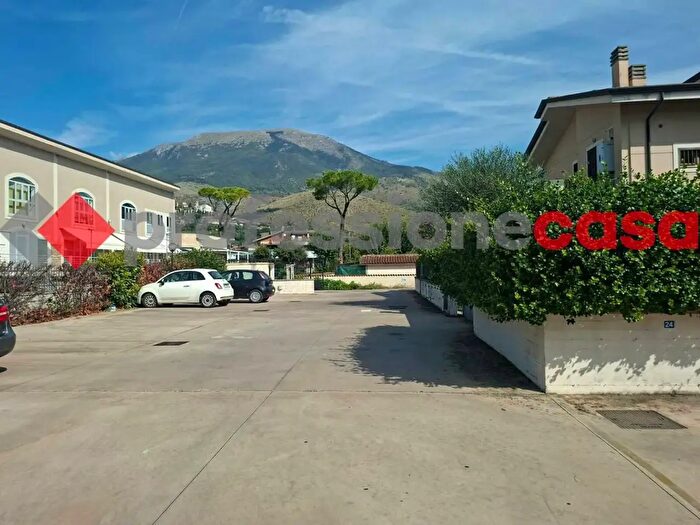 Appartamento quadrilocale in vendita in Via Casilina Sud, Piedimonte San Germano