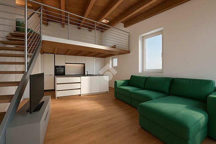 Appartamento trilocale in vendita in Via Camillo Benso di Cavour, Lovere