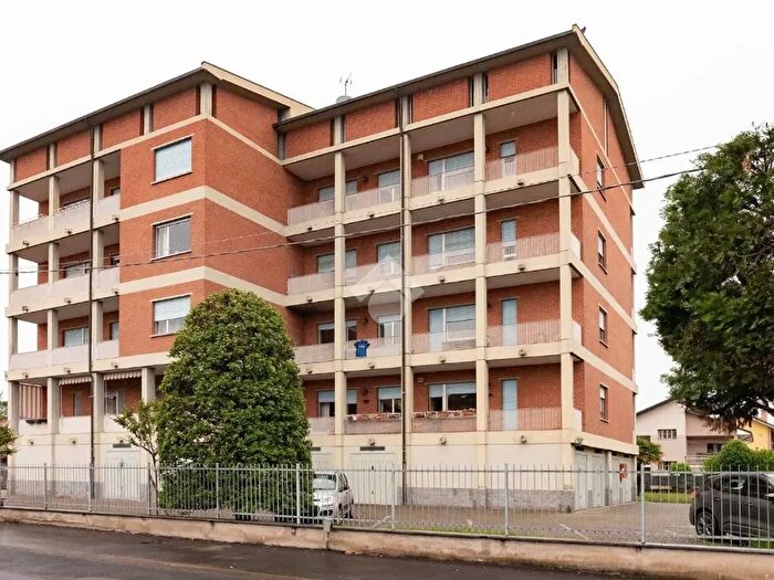 Appartamento con 5 locali in vendita in Via Rossetti, Cirie
