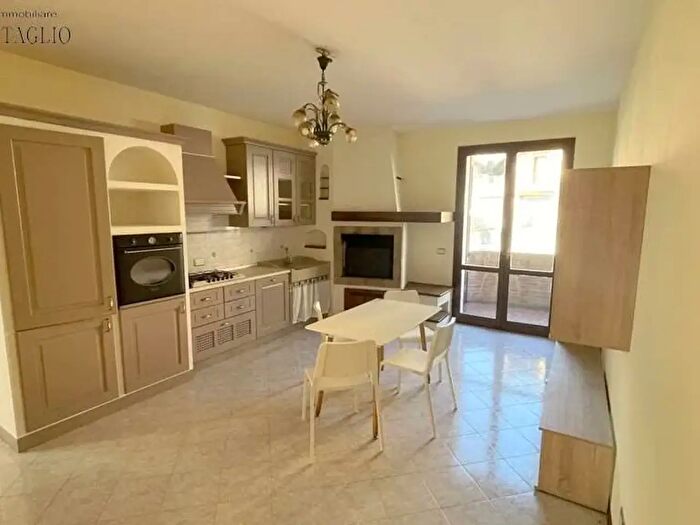 Appartamento trilocale in vendita in Castellarano