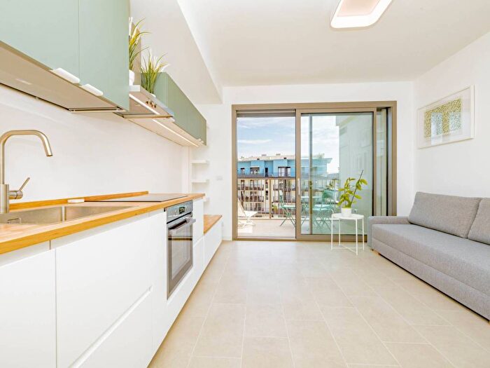 Appartamento bilocale in affitto in Via Gaetano Crespi, Rubattino, Milano