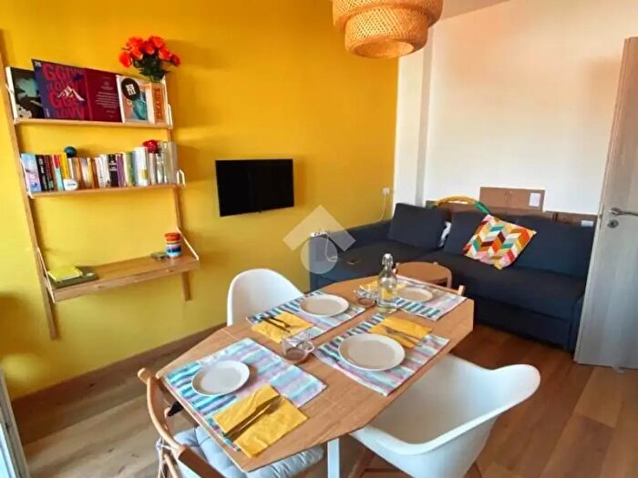 Appartamento bilocale in affitto in Via Paul Valery, Milano