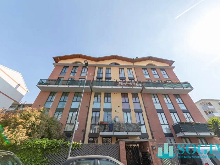 Appartamento monolocale in vendita in Via Antonio Carnevali, Milano