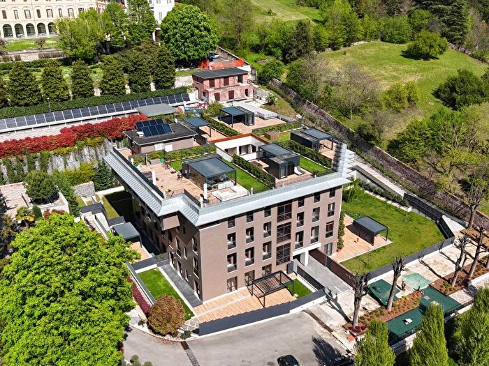 Appartamento quadrilocale in affitto in Via Principessa Felicita di Savoia, Gran Madre Crimea, Torino