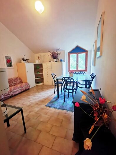 Appartamento bilocale in vendita in Strada Comunale Poggi, Imperia