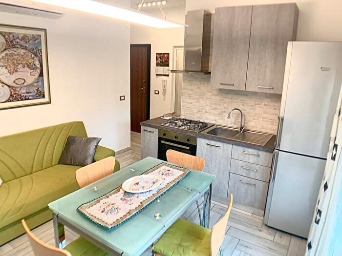 Appartamento bilocale in affitto in Via Lorenzo Perosi, Stadio Brione SantIlario, Rovereto