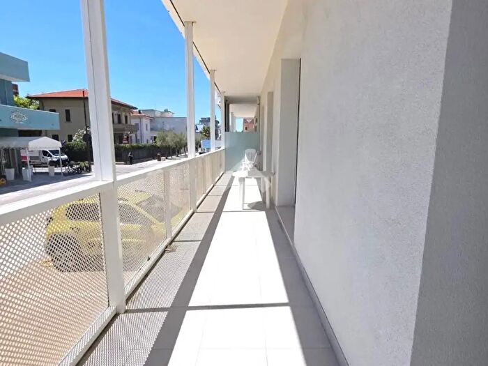 Appartamento trilocale in vendita in Viale Porto Palos, Rimini