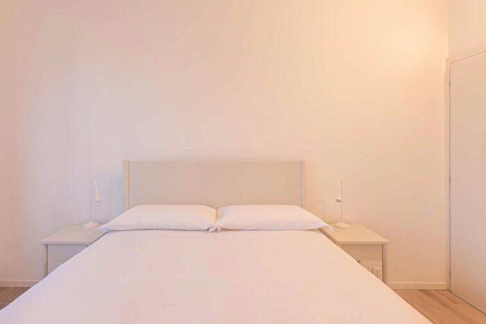 Appartamento monolocale in affitto in Via Savona, Milano