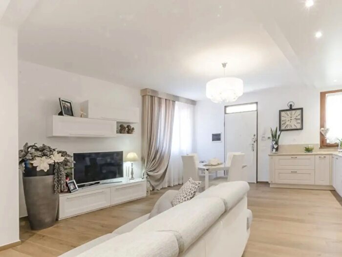 Appartamento bilocale in vendita in Via del Ponte alle Mosse, Firenze